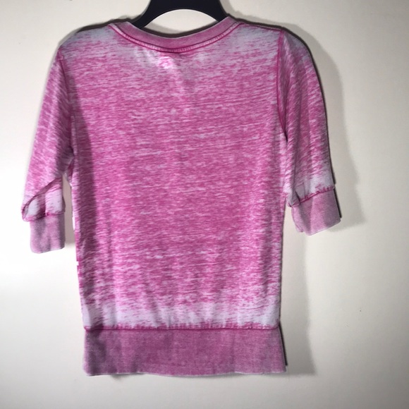 🎈SOLD🎈Hello Kitty Large loge face Top kids fits Size L - Picture 5 of 6